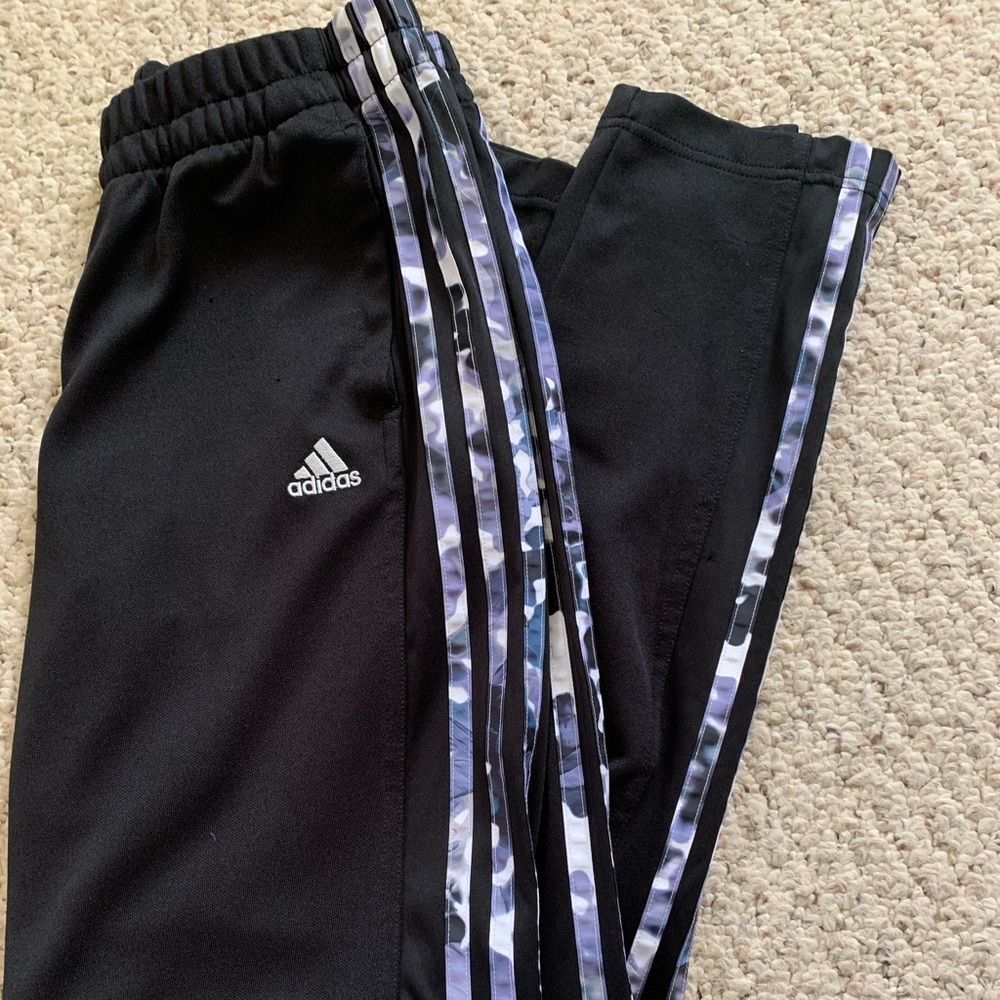 Adidas sweatpants/ joggers